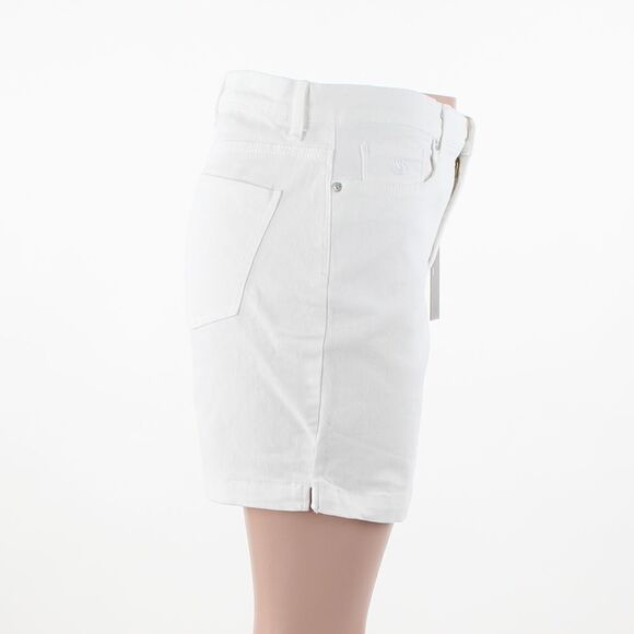 Gloria Vanderbilt Amanda High-Rise Shorts in Vintage White - Picture 5 of 5